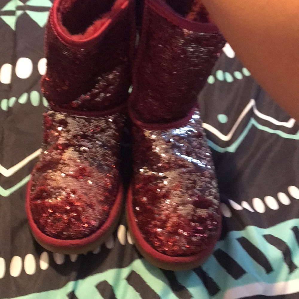 uggs size w 8